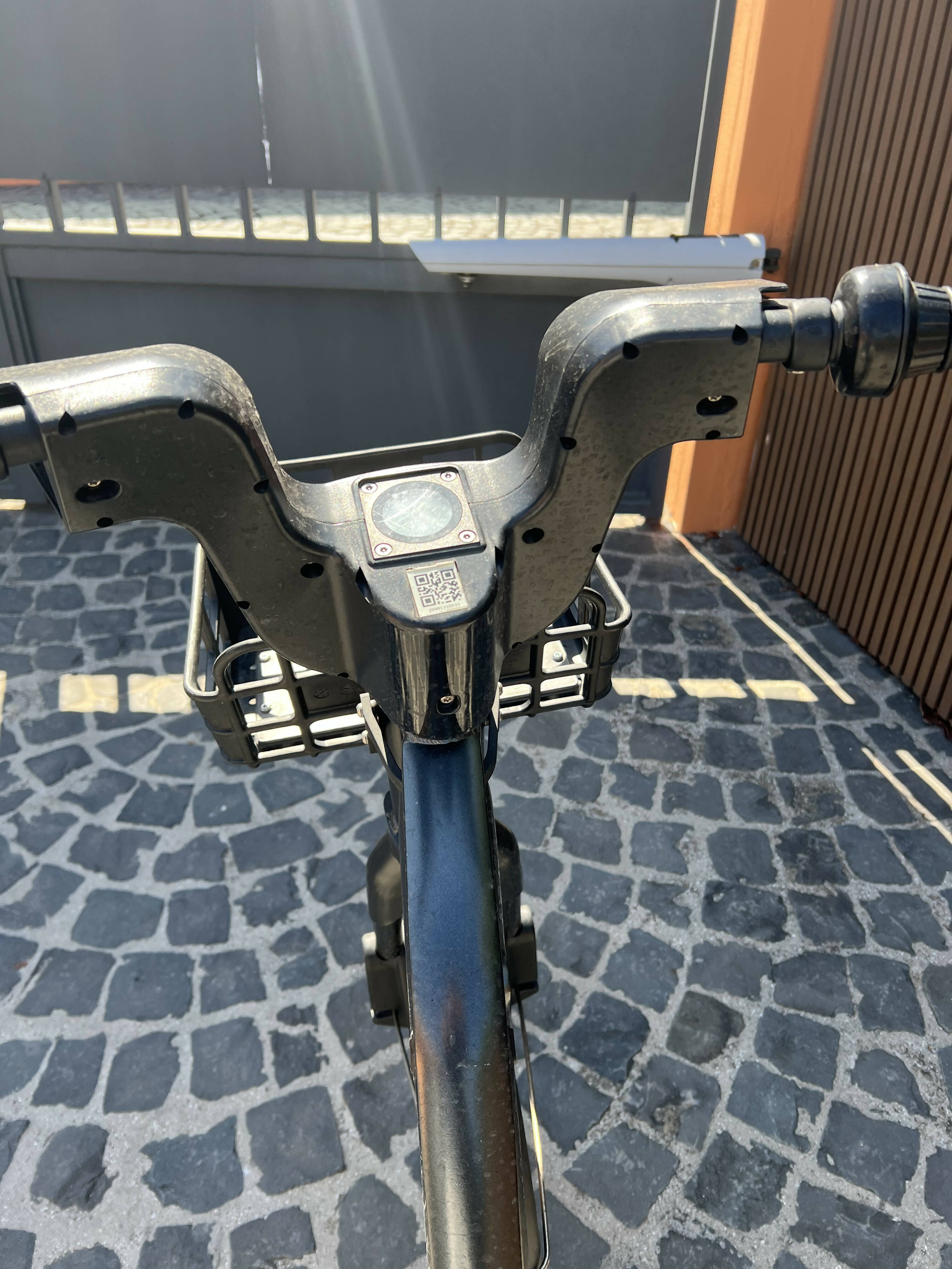 38 near unused Acton Nexus Premium e-bike